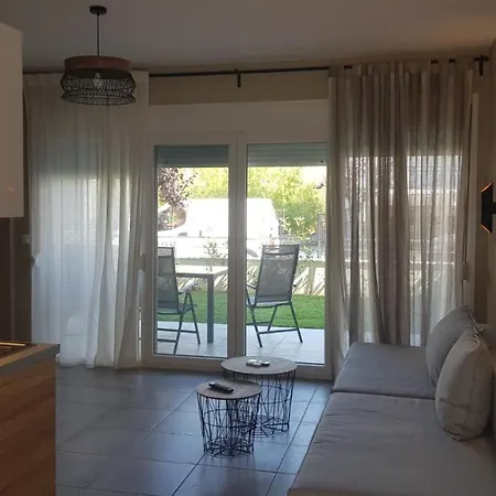 Onar View 公寓 Néa Péramos